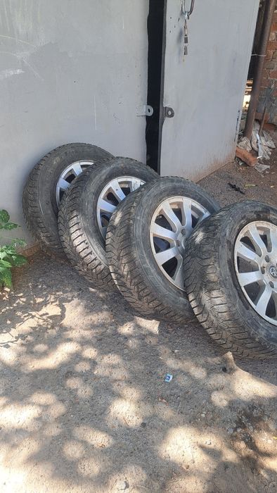 Колёса зимние с дисками R16