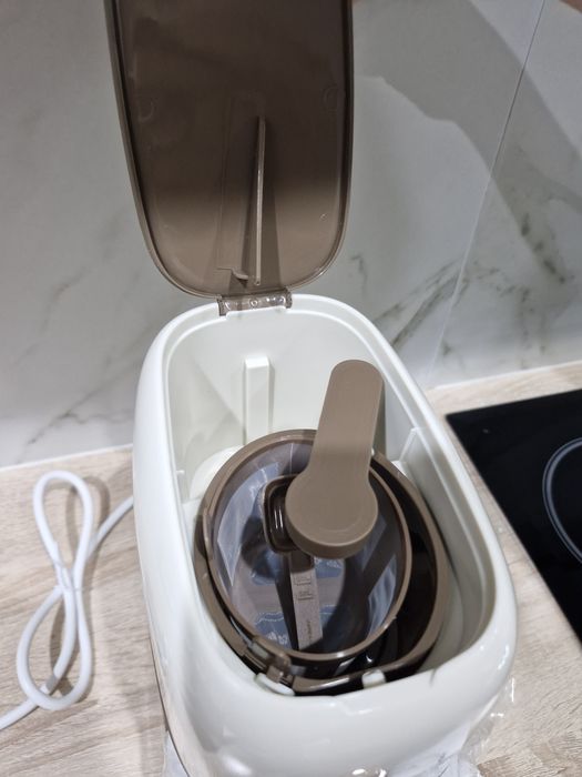 Продам новую кофемашину