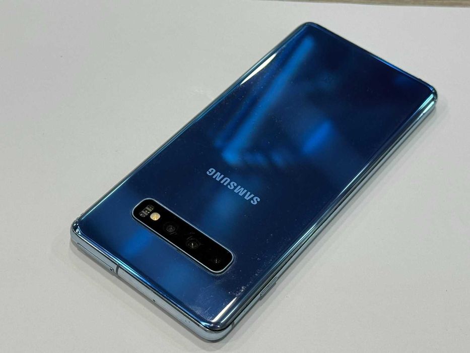 Samsung Galaxy S10+ 128GB / 8GB RAM