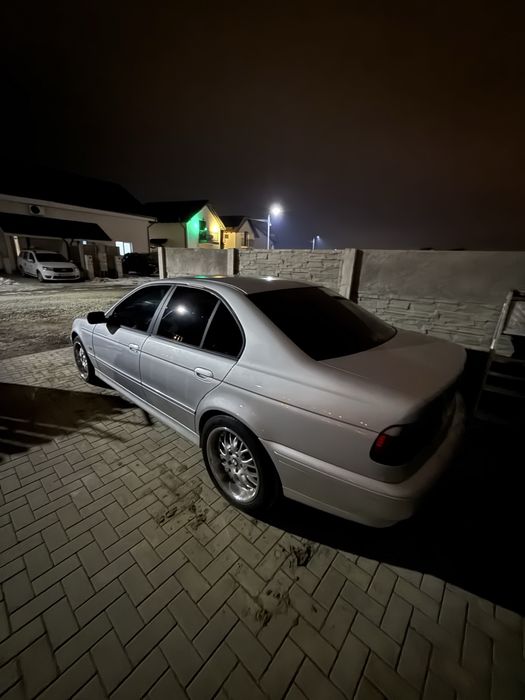 Bmw 520i E39 facelift