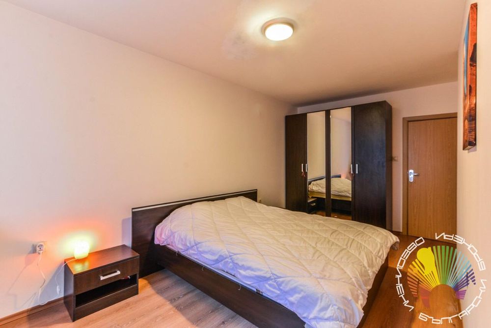 Дава се под наем Тристаен апартамент в Бургас, Братя Миладинови - 107 кв.м за 561 € - Снимка #6