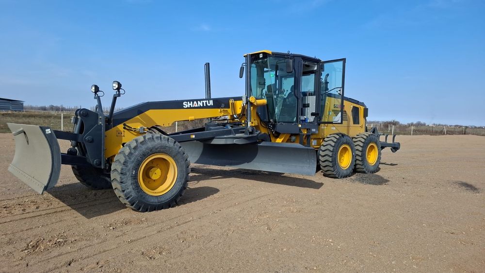 Грейдер в аренду