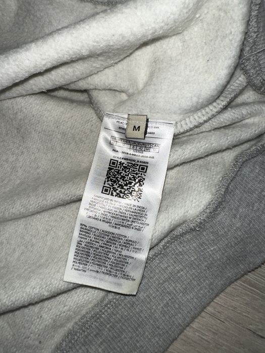 Guess hanorac/bluza fara gluga noua