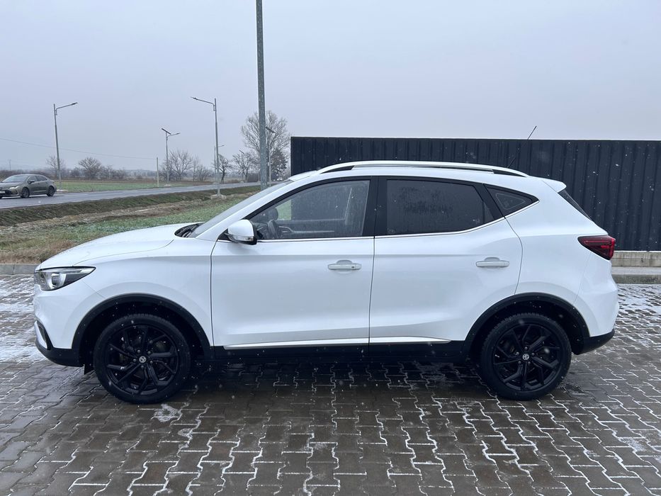 MG ZS EV Luxury Electric