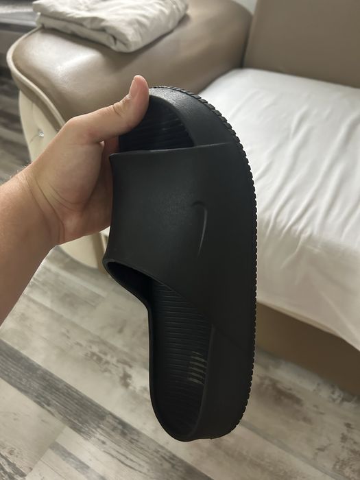 Nike calm slides