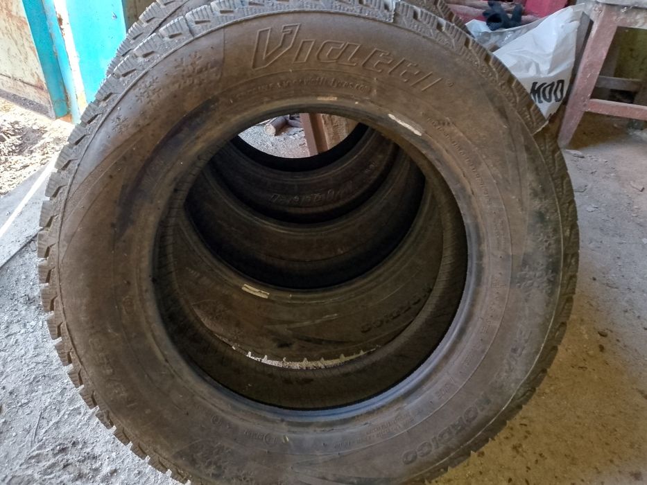 Резина зима 185/65 R14