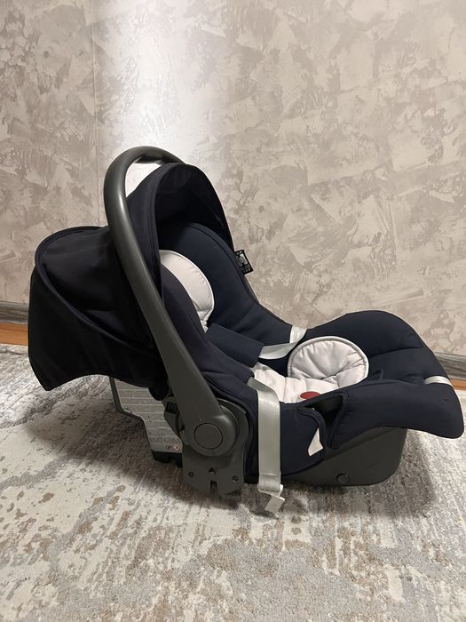 Продам детское автокресло
