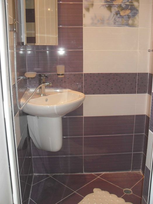 Дава се под наем Двустаен апартамент в Бургас, Меден рудник - зона А - 55 кв.м за 165 € - Снимка #4