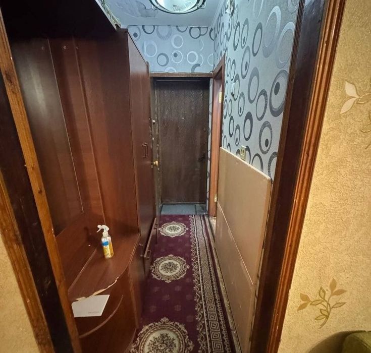 Чиланзар 9 квартал 2в3/1/4 Балкон 2×6 отличная локация
