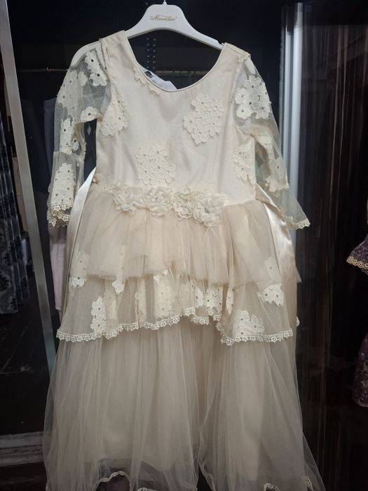 6 va 7 yosh qizlar uchun kiyimlar