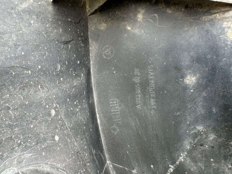 Предна броня mercedes E-class w213 AMG