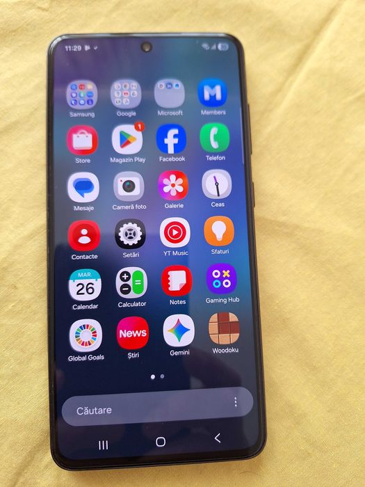 Telefon Samsung Galaxy model  S21 FE