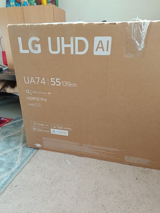 Tv.LG cu displeiul spart.