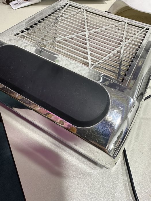 Маникюрний апарат