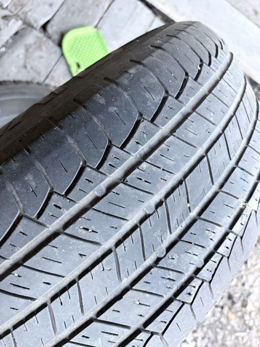 Продам шины 265/65 R17