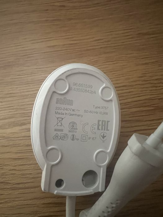 Зарядно за четка за зъби oral-B Braun