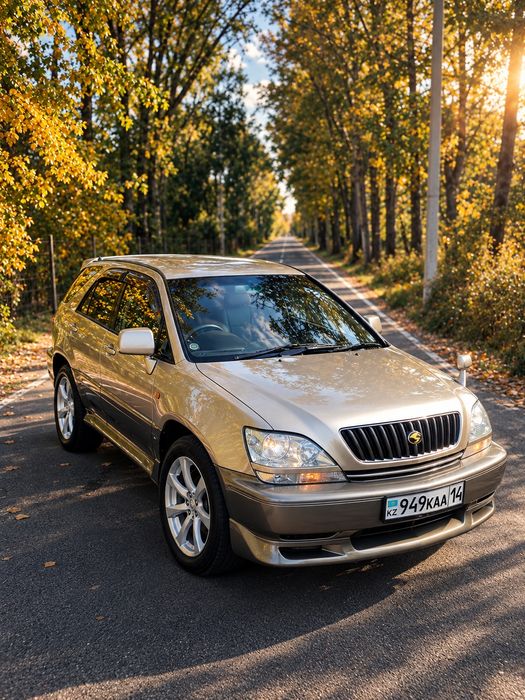 Продам Toyota Harrier