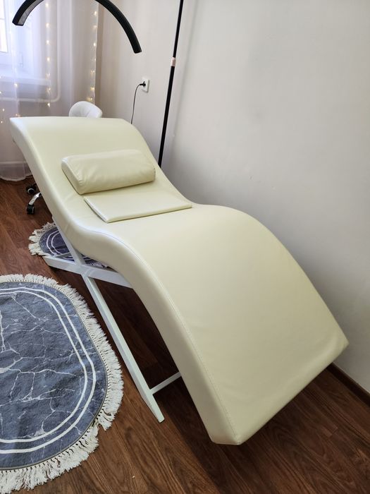 Анатомическая кушетка