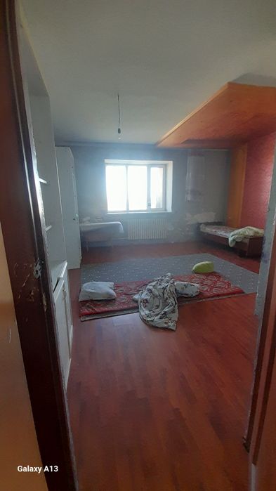 Комната Жалға  беріледі 6 этажды үйден,1 немесе 2адамға
Юго влсток,Ма
