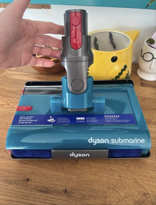 Cap Mop Dyson Submarine