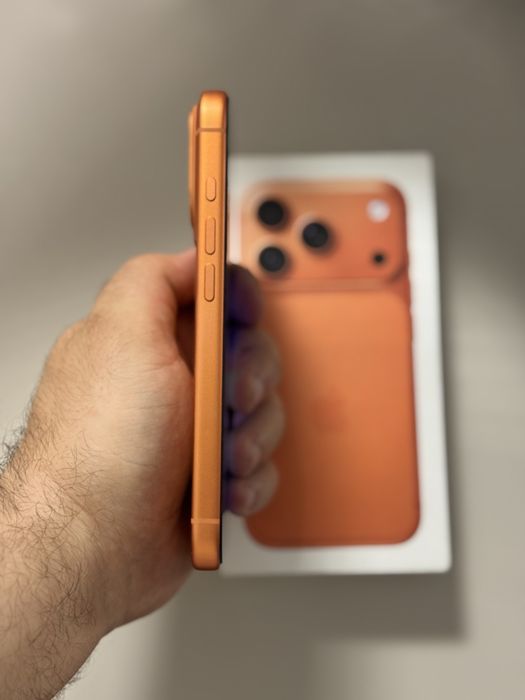 17 pro | 256 | Новый | Orange