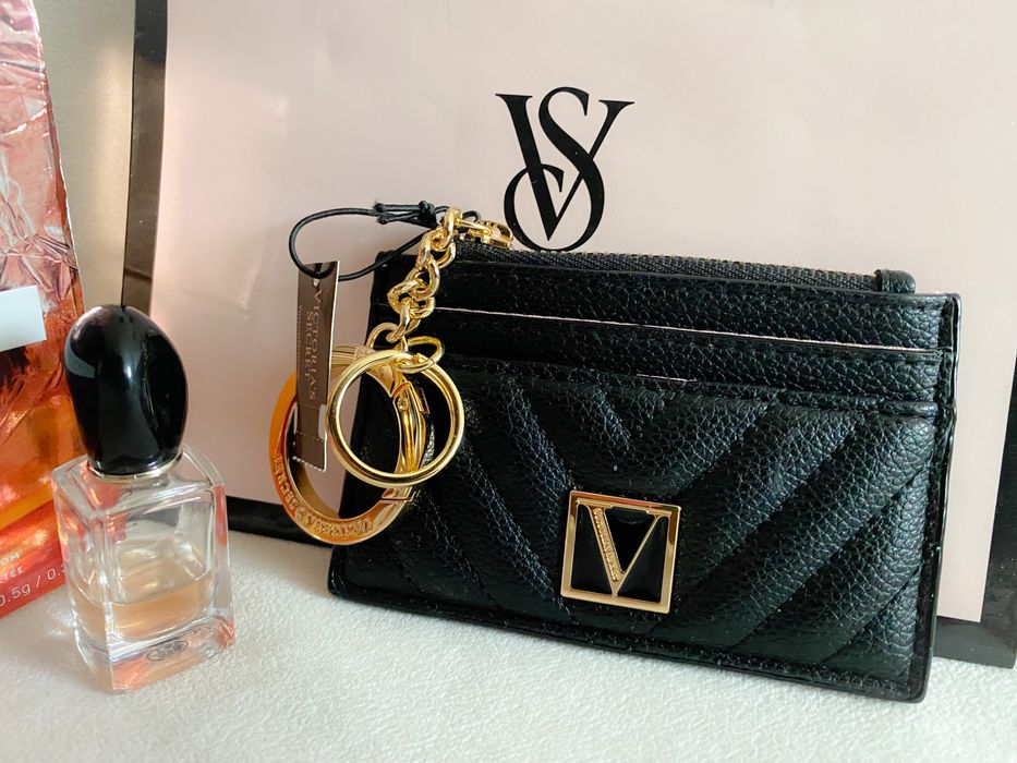 Victoria’s Secret - ключодържател и картхолдер, нов с етикет