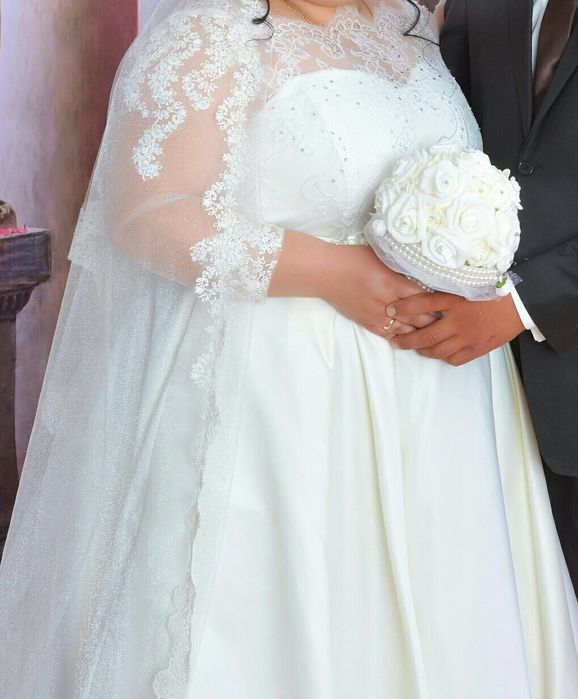 Свадебное платье