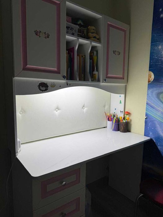 Продам письменный стол