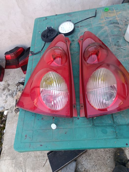 Stopuri Peugeot 107 Stînga dreapta