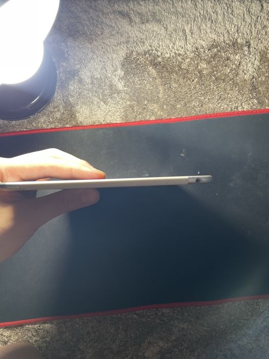 Ipad air 2  32гб либо 16