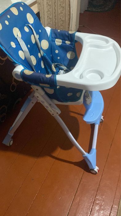 Детский стул для кормления