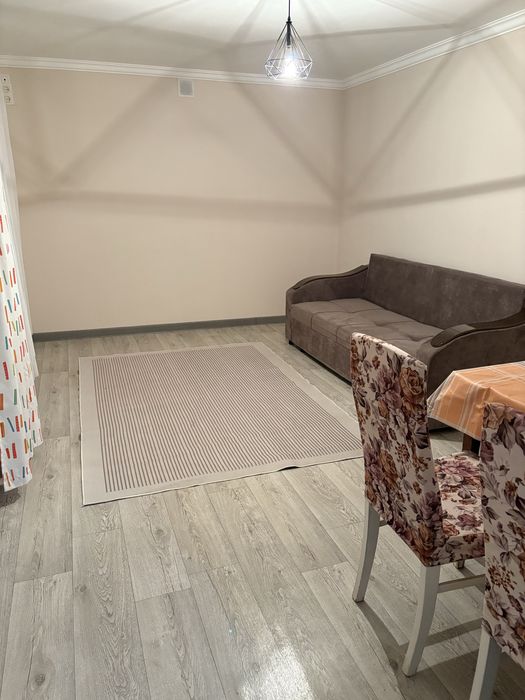 Сдам времянку в мкр Думан