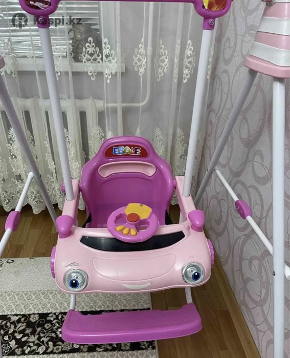 Продам детскую качелю