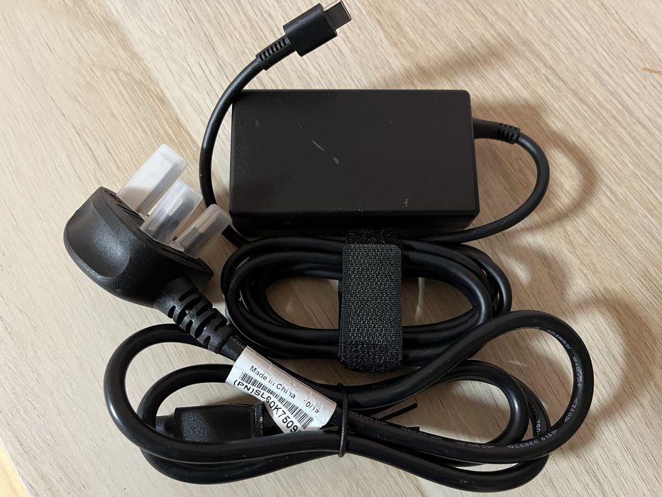 Оригинално зарядно за лаптоп HP 65W Type C