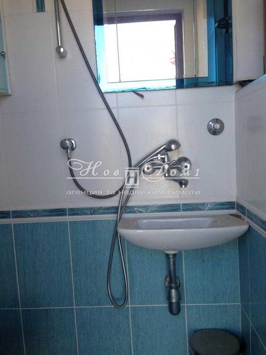 Продава се Тристаен апартамент в Варна, Галата - 158 кв.м за 1254 €/кв.м - Снимка #11