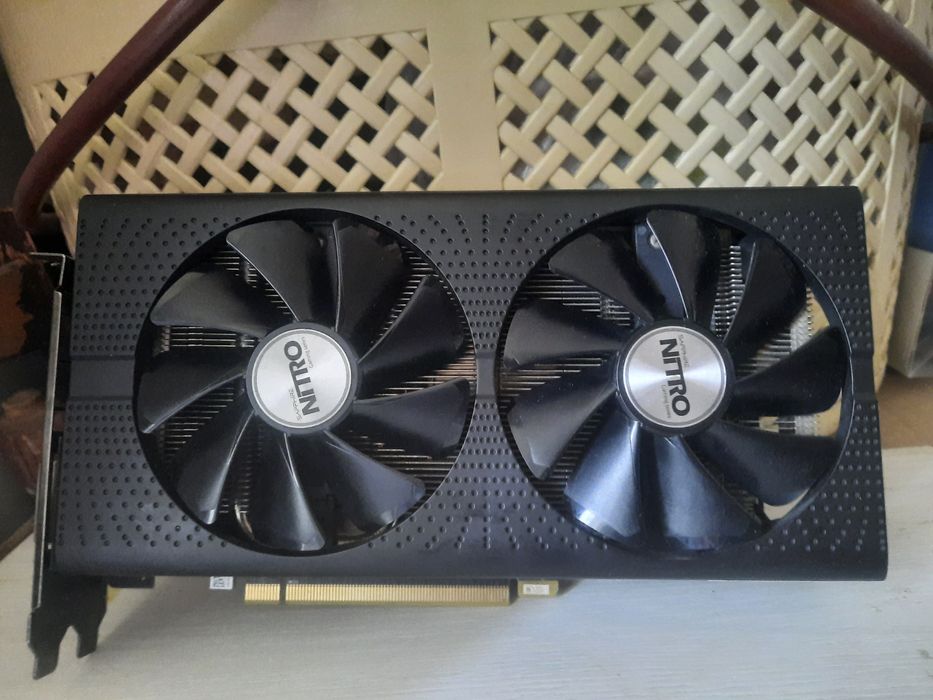 RX 570 Sapphire Nitro+ 4GB