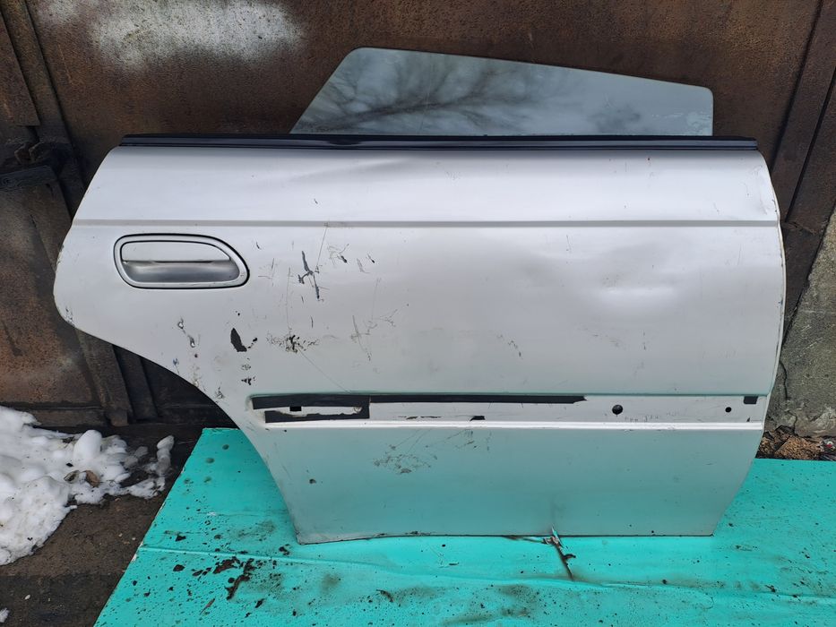 Продам запчасти на субару