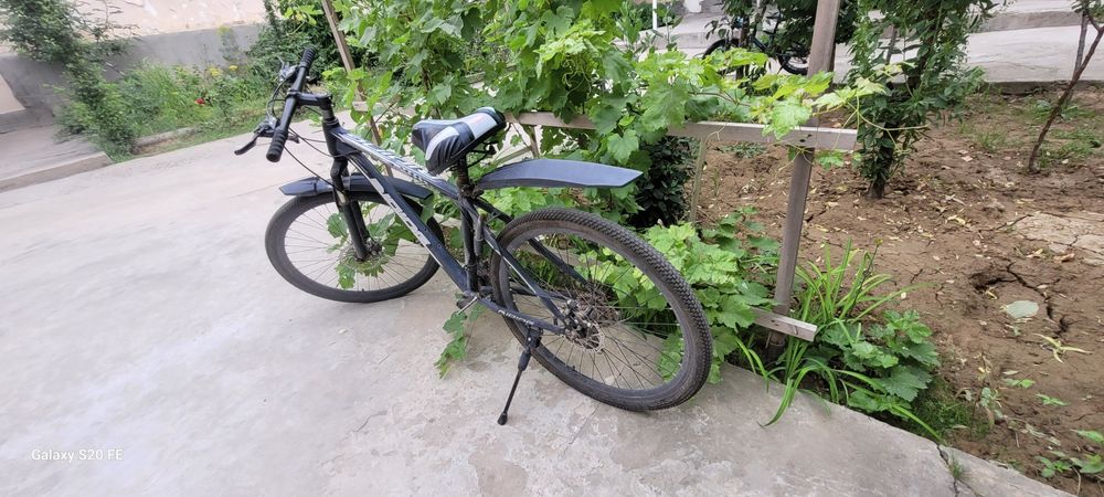 Velosiped sotiladi 26 razmer