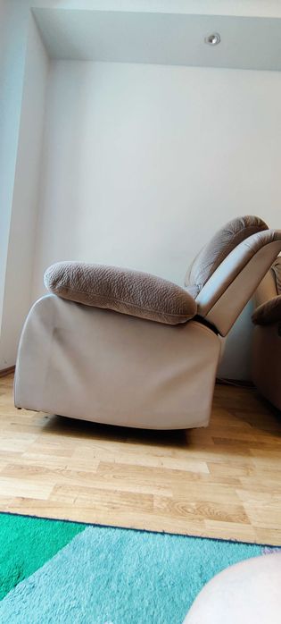 Fotoliu PASADENA Recliner cu Balansare, CREM [MOBEXPERT]
