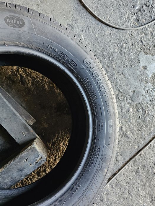 2 anvelope vara 205 60 16 Michelin 6.4mm