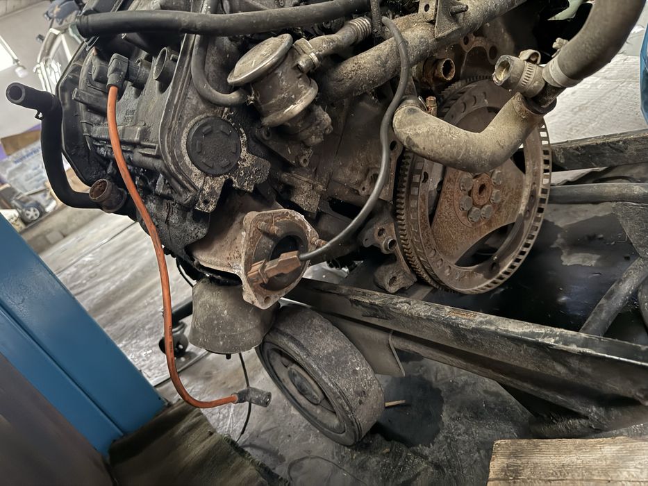 Двигатель от ауди