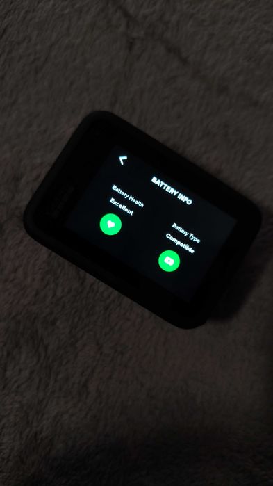 GoPro Hero 10: 3 Baterii Endurance + Battery Case + Multe Accesorii