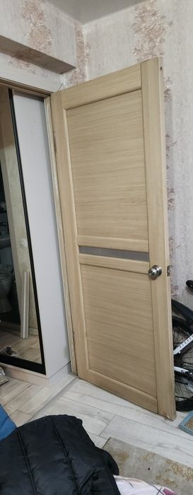 Продам двери межкомнотные