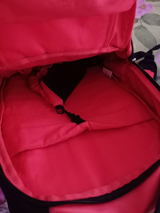 Продам рюкзак Skechers оригинал