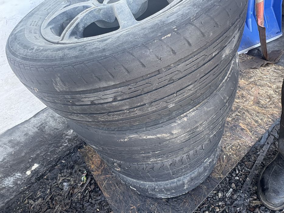 Диски и шины.Комплект