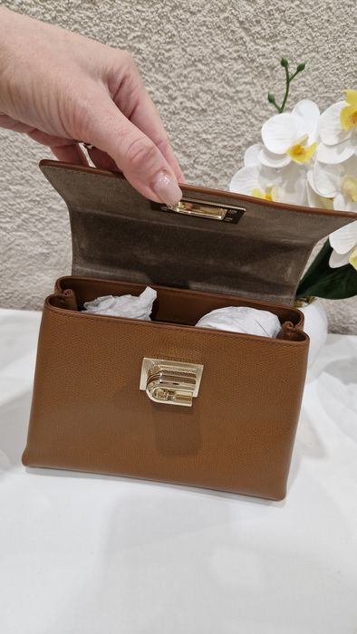 Нова дамска Чанта Furla