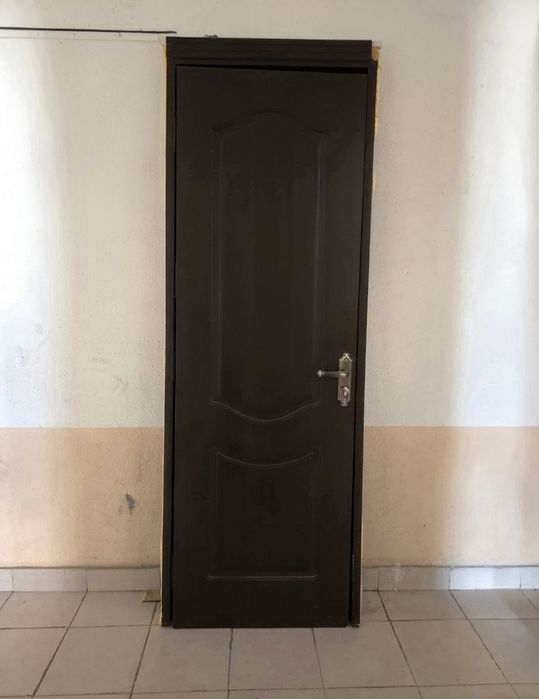 Дверь с Батарейка