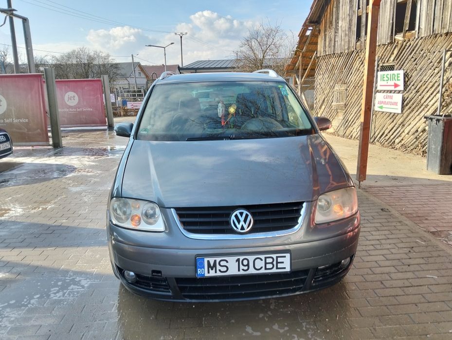 Vand VW Touran 2004 1.9TDI 105 cp