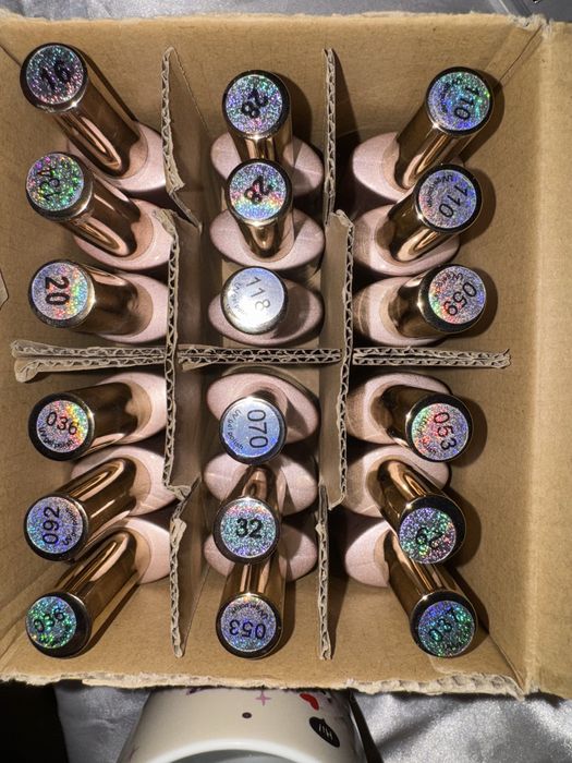 Гел-лак UV чисто нови.