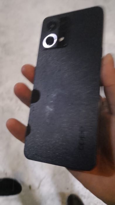 Oppo Reno 7 телефон